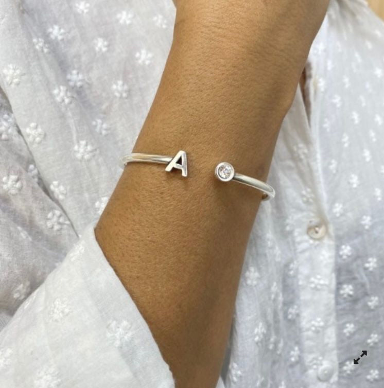 Pulsera Letras con piedra Swarovski La Locura De Marnie